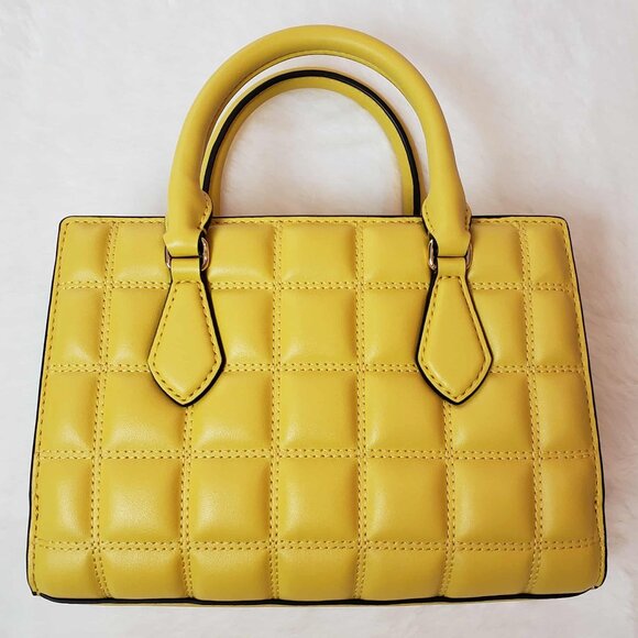 💛NEW Michael Kors SHEILA Small CZ Quilted Vegan Satchel Crossbody Handbag Purse - Picture 9 of 16